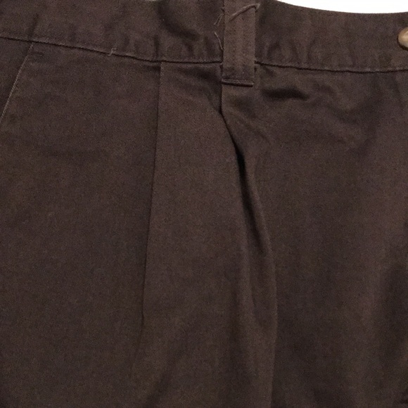Mens 44/30 Harbor Bay dress pants. Black Barely worn.  Pleated front. - Picture 3 of 3